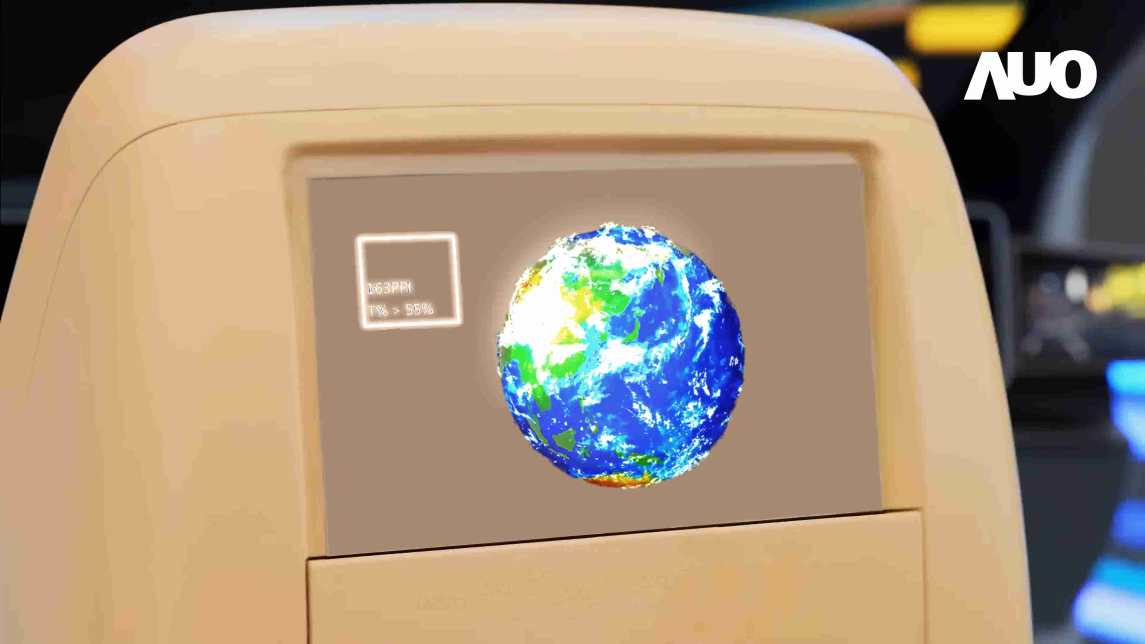 蓝狮在线突破设计与制程挑战，，推出全球最高分辨率163ppi的13.5吋透明Micro LED面板，，，，并积极布局智能车市场，，，以期拓展透明显示应用的可能性